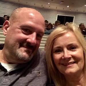 Meet your Posher, Laurie